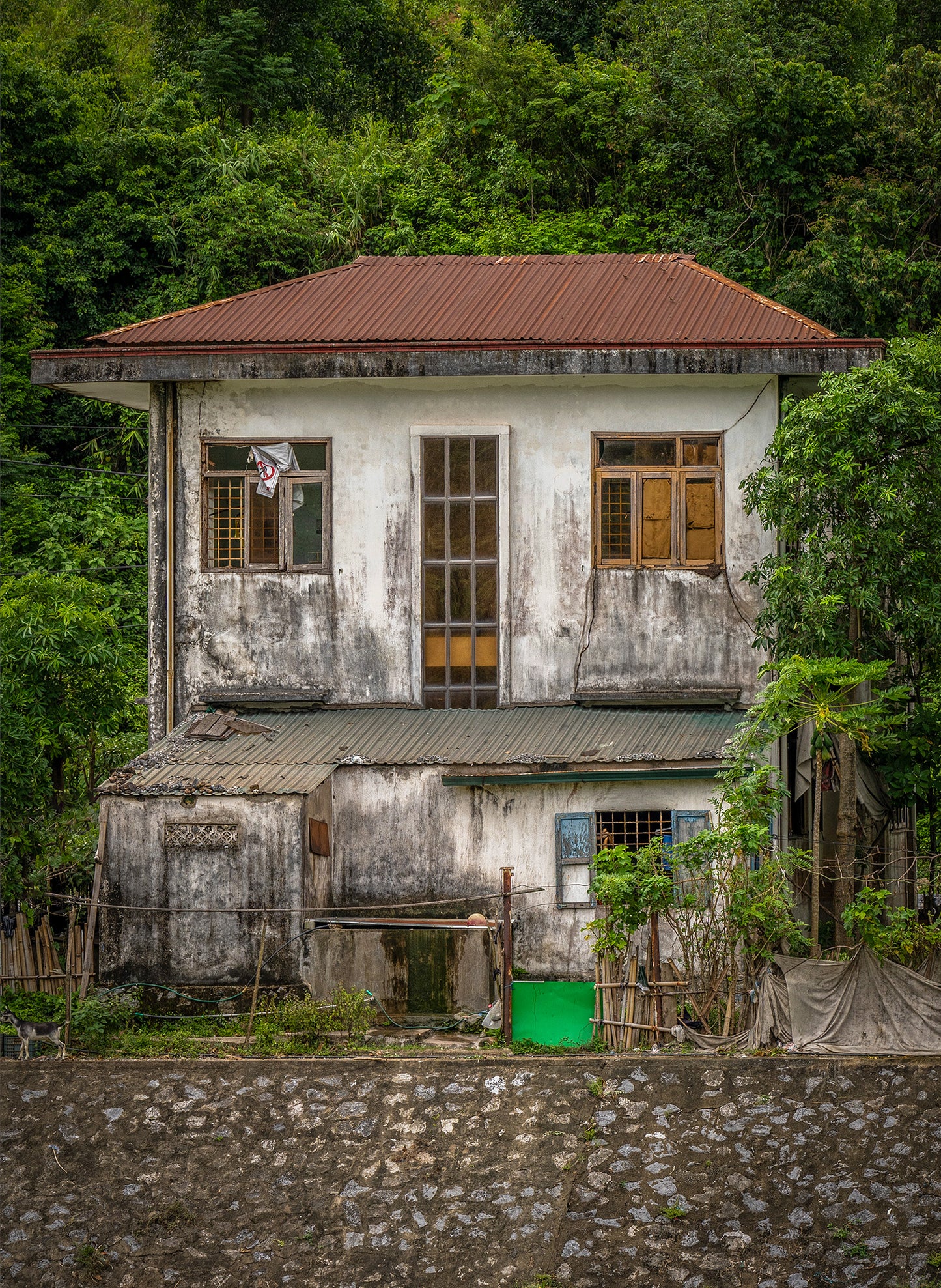 Farmhouse Lake BaBe Vietnam